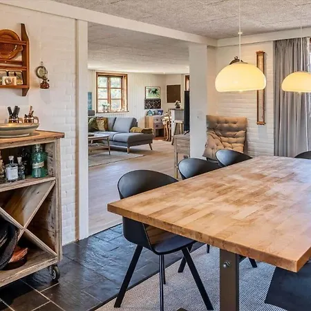 Ve043-vejers-strand-nordvej-36